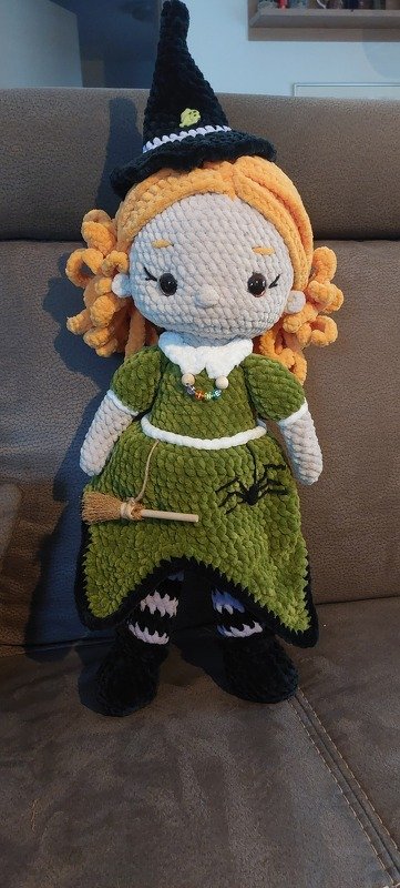 Häkelanleitung kleine freundliche Hexe, Halloween-Puppe