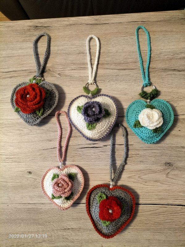 Heart hanging decor in 2 versions very simple &amp; fast from leftover yarn