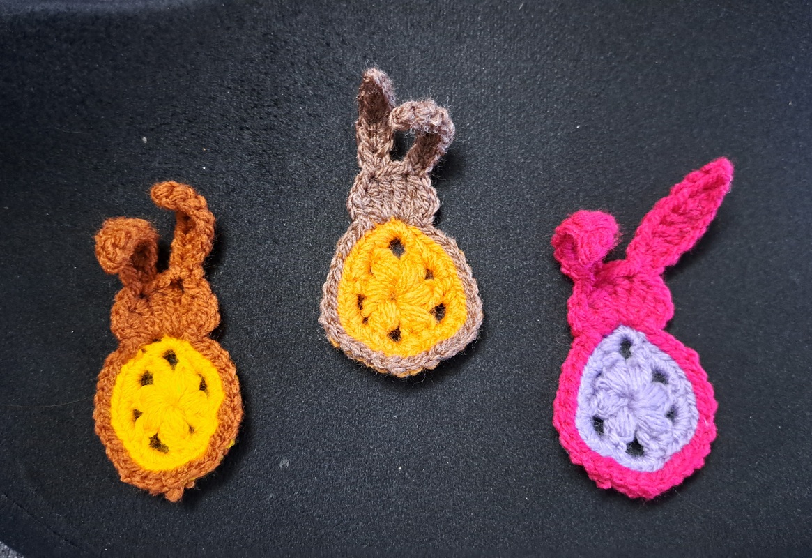 Süße Granny-Häschen - Osterdeko, Tischdeko, Applikation