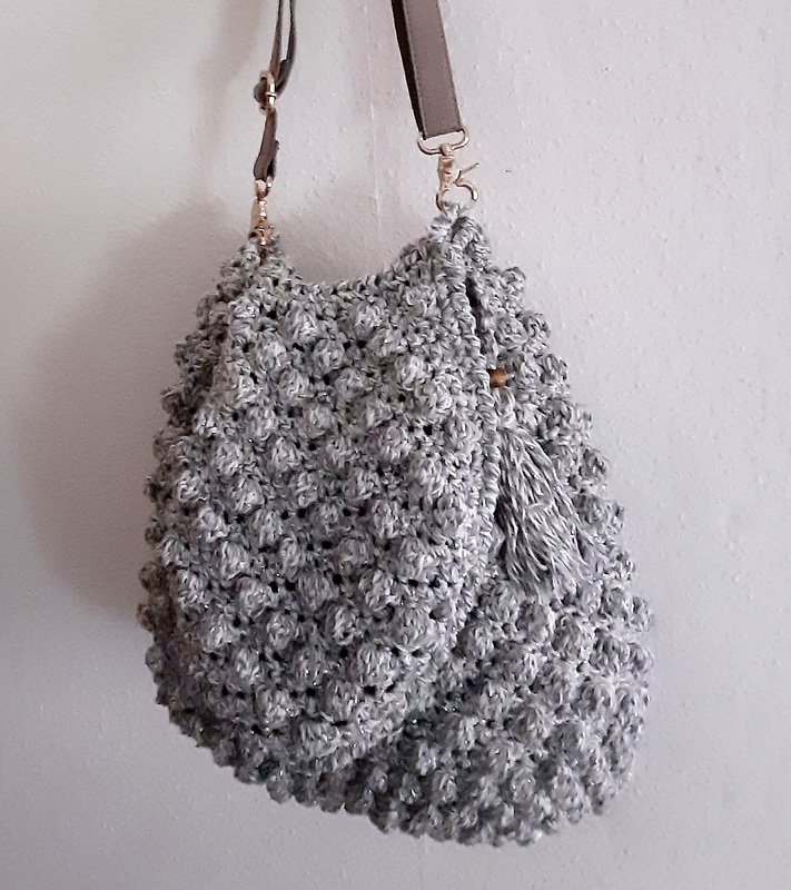 Bommel Bag - Rucksackhandtasche