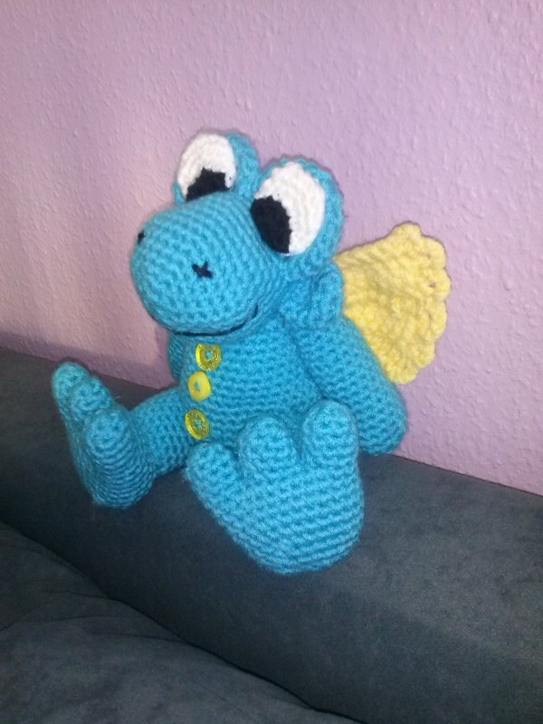 Kleiner Drache Fridolin Häkelanleitung | Kostenlos