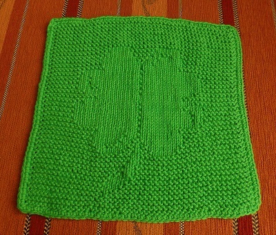 Knitting Pattern Little Dishcloth "Lucky Clover" - easy