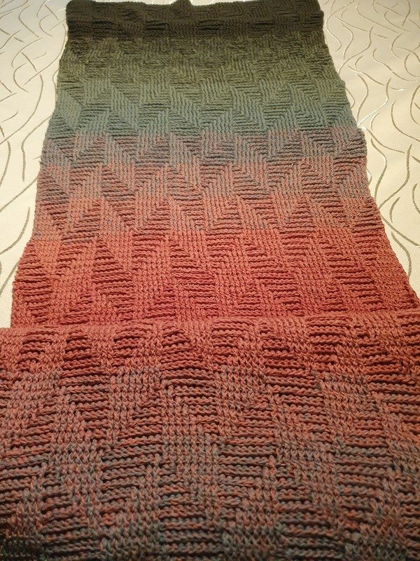 Scarf „Saima BE“ – crochet pattern