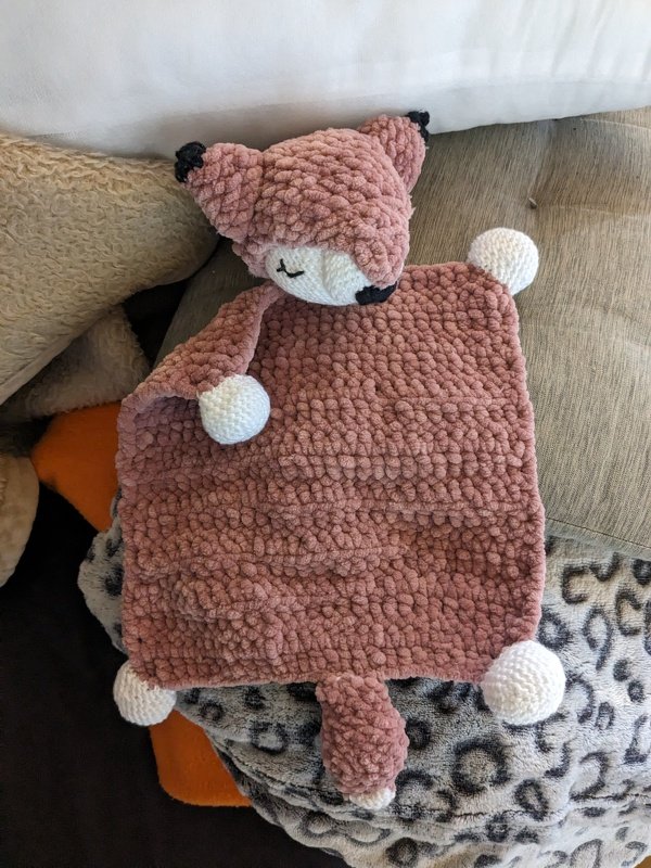 Crochet Pattern - Comforter Fox (Cuddly Fox)