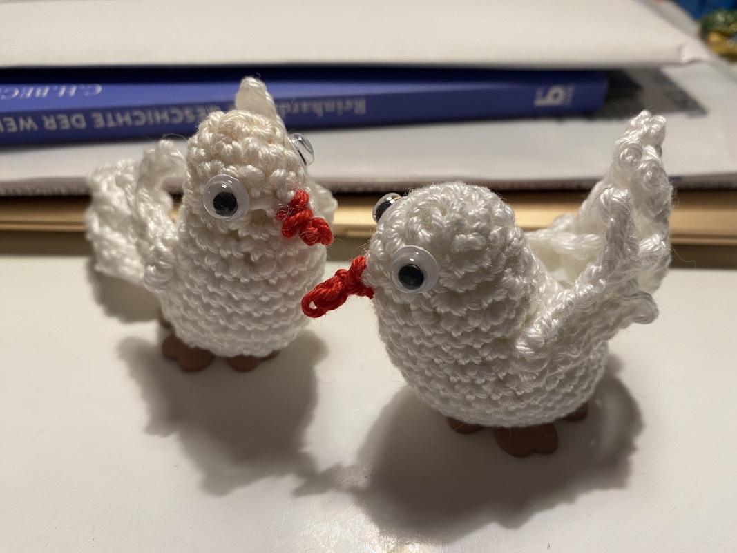 Verliebte Friedenstauben Häkelanleitung