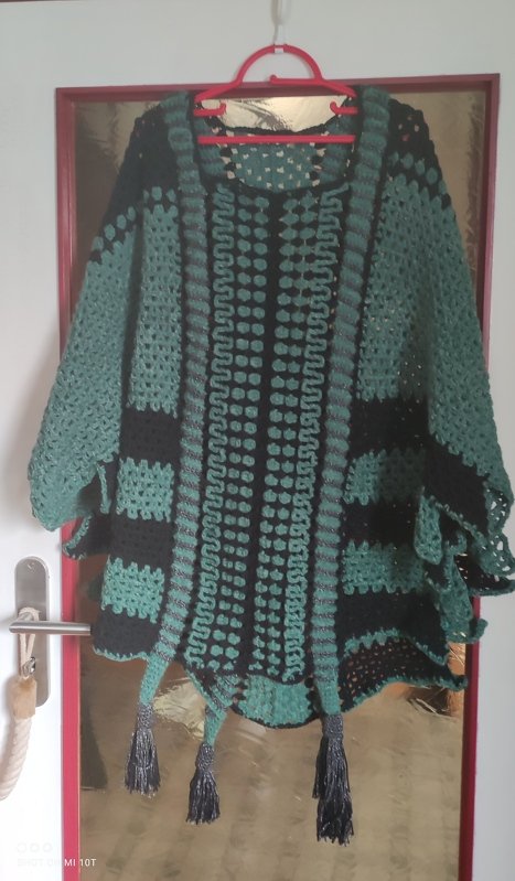 Poncho „Drachenlady“