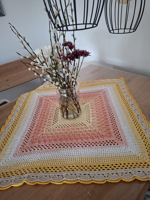 Häkelanleitung Mitteldecke "Nordsee"