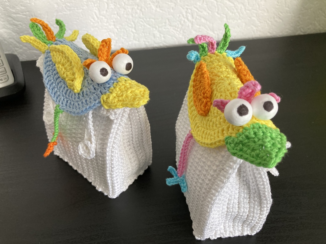 Geschenk-Tüte Gutschein-Tasche Bunter Vogel - einfach aus Wollresten