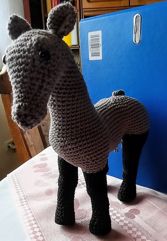 Pferd Stardust - Realistisches Pferd - Amigurumi Häkelanleitung