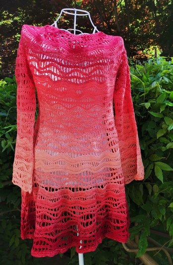 Anleitung ist sehr genau! Man muss aber schon konzentriert arbeiten! Bin sehr glücklich mit dem Resultat 🥰