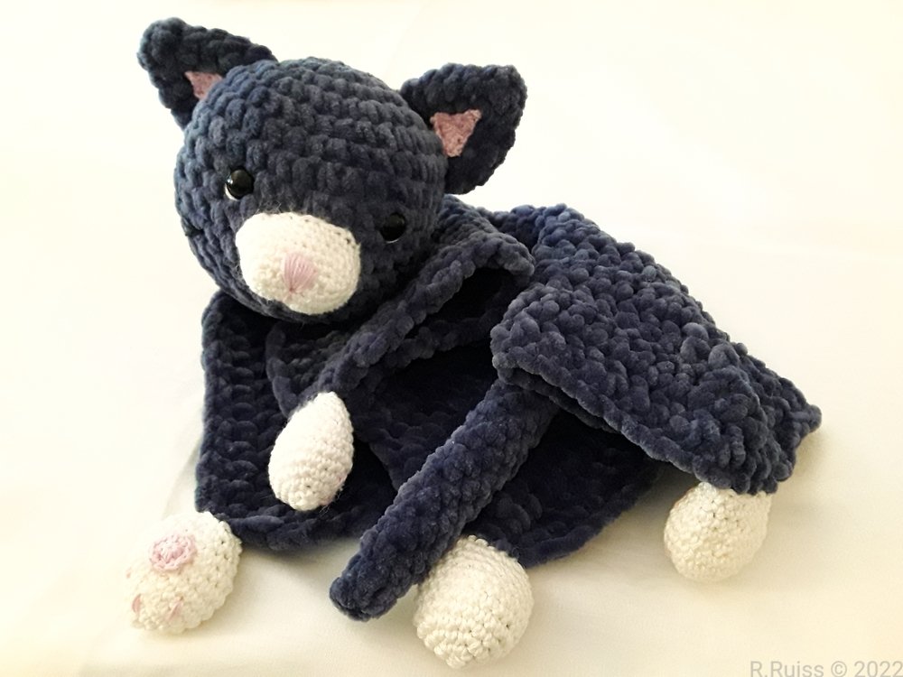 Crochet Pattern - Comforter Cat (Cuddly Cat)