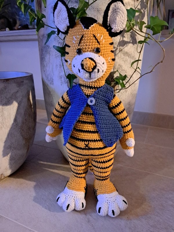 Häkelanleitung / Amigurumi / Timba der Tiger