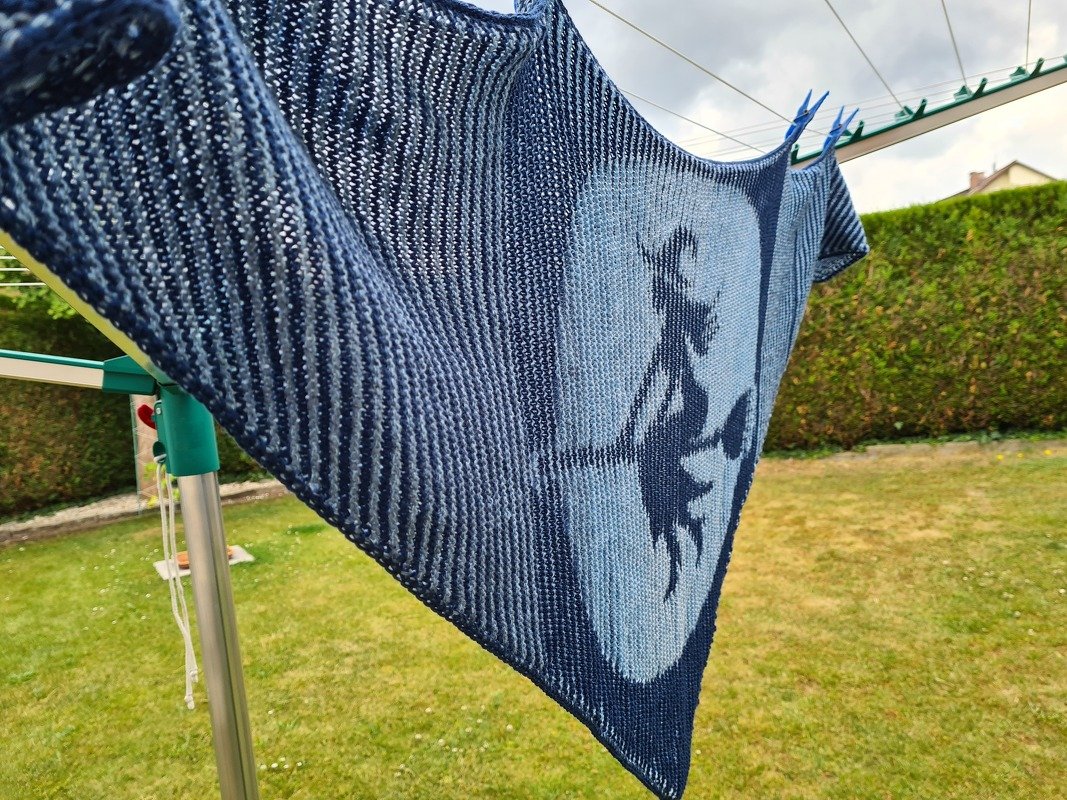 Tuch Hexe Illusionsstricken