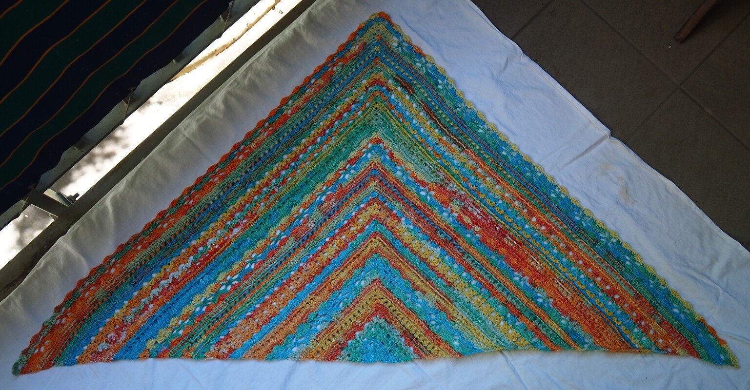 Crochet Pattern Triangular Scarf "Themis"