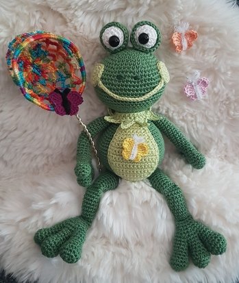 Es hat sehr viel Spaß gemacht den süßen Frosch 🐸 zu häkeln ... wie immer eine gut geschriebene Anleitung 😘