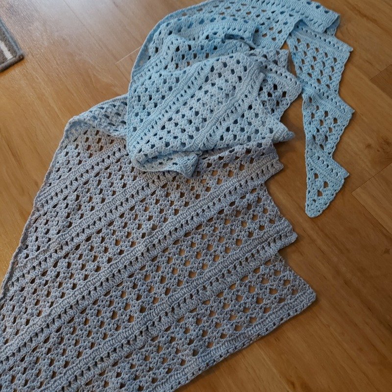 Crochet Pattern Triangular Scarf &quot;Rhoxane&quot;