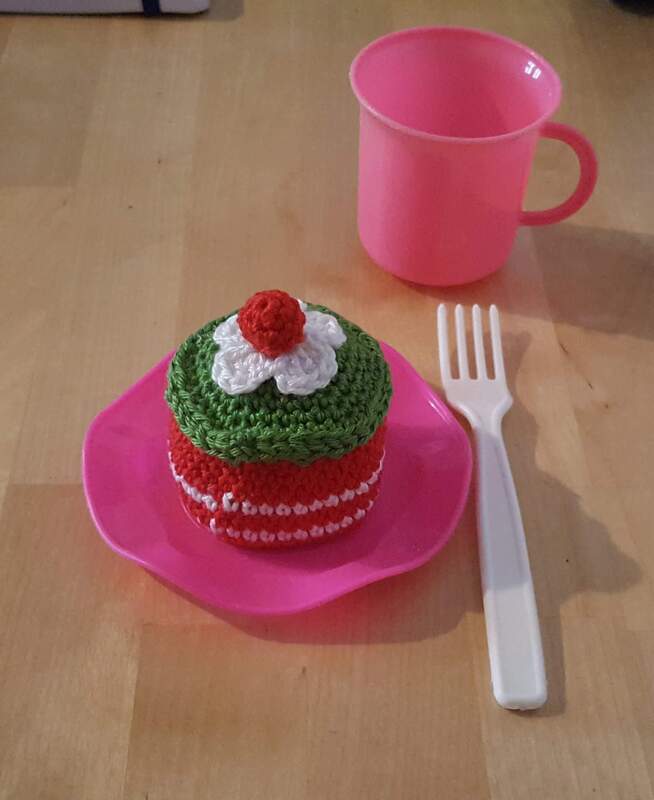 Häkelanleitung - Törtchen für Spielküche / Kaufmannsladen