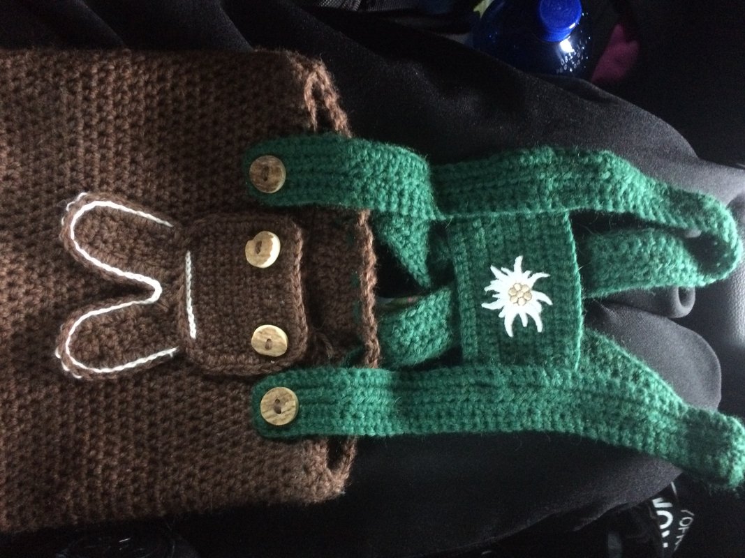 Cute as a button Lederhosn' H&auml;kelanleitung