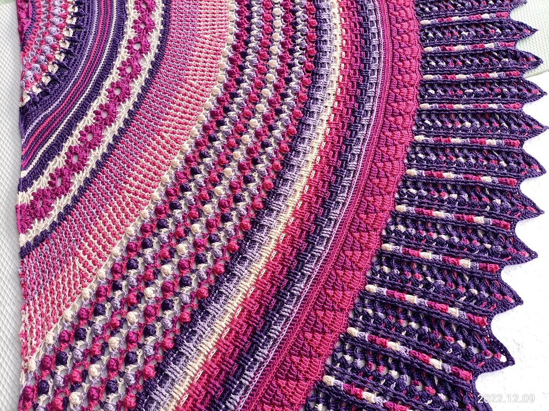 &quot;Mali&quot; - semicircular crochet cloth - pattern