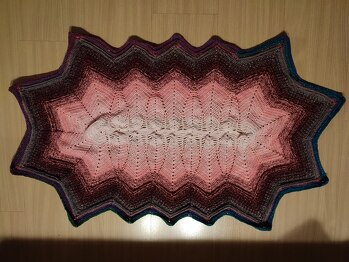 Hab's noch nicht gespannt, aber es gefällt mir jetzt schon sehr