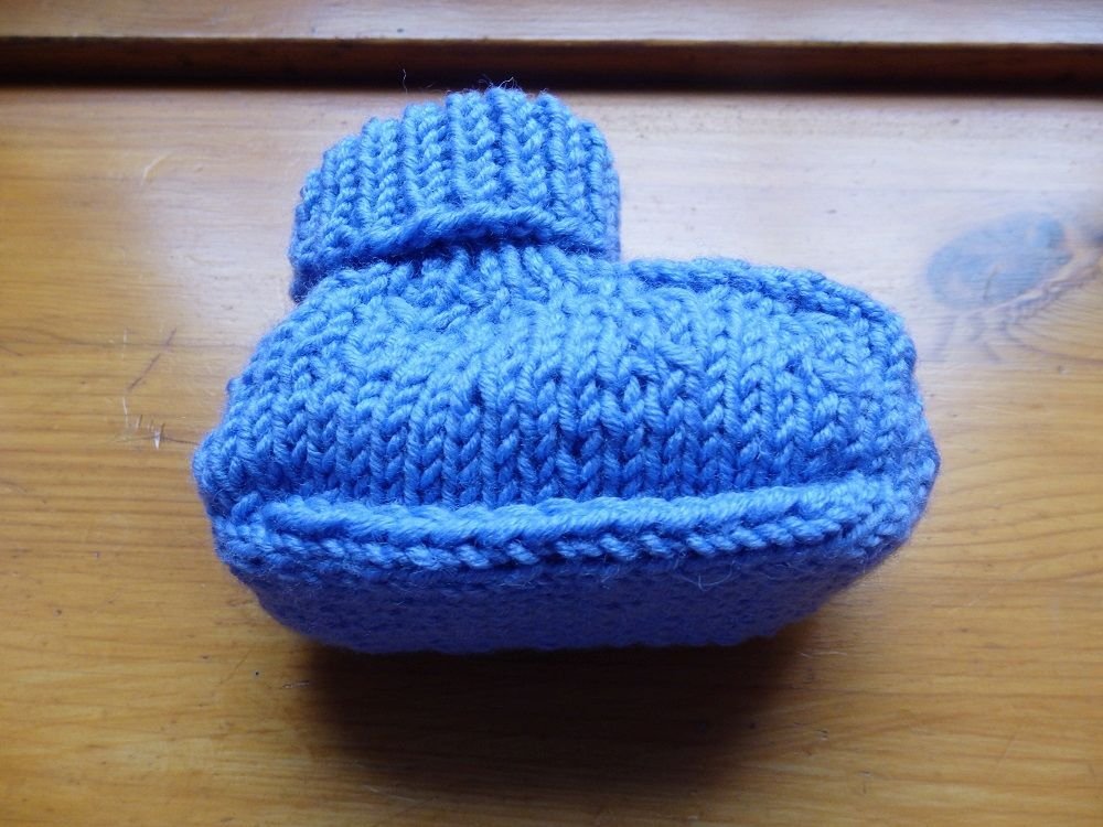 Strickanleitung Babyschuhe Juli 2022