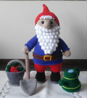 Hände, Arme und Bart geändert.