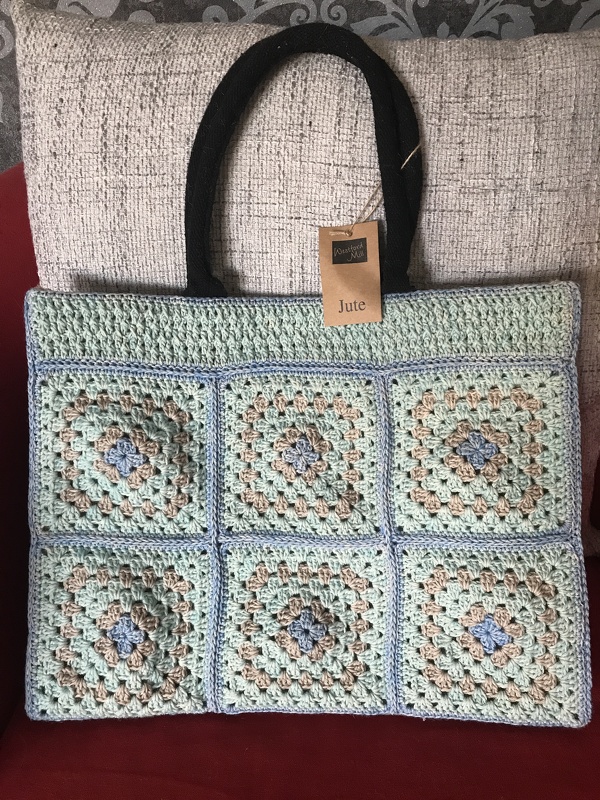 Häkelanleitung für die Tasche "Granny"