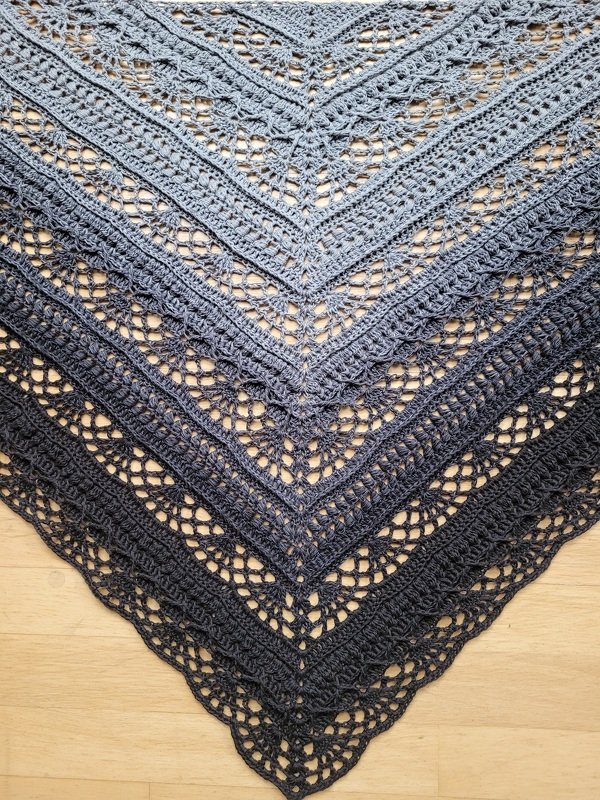 Crochet Pattern Triangular Scarf &quot;Rhoiteia&quot;