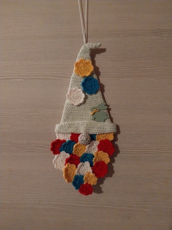 Autumn Gnome hanging decor for doors &amp; walls - simple from leftover yarn