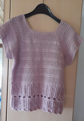 Tunika als Shirt ,für Größe 38 haben 1000g 4-fädig gereicht,dankeschön liebe Ramona für die Anleitung