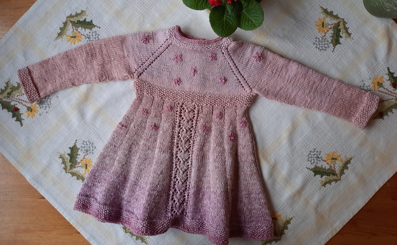 Kinder Kleid * Mädchen * 3 Größen * Strickanleitung