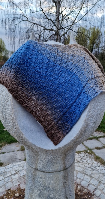 Endlich ist mein wunderschönes Taimi fertig. 1200 4fädig. Das Randmuster ist tricky, aber es lohnt sich ❤️❤️❤️