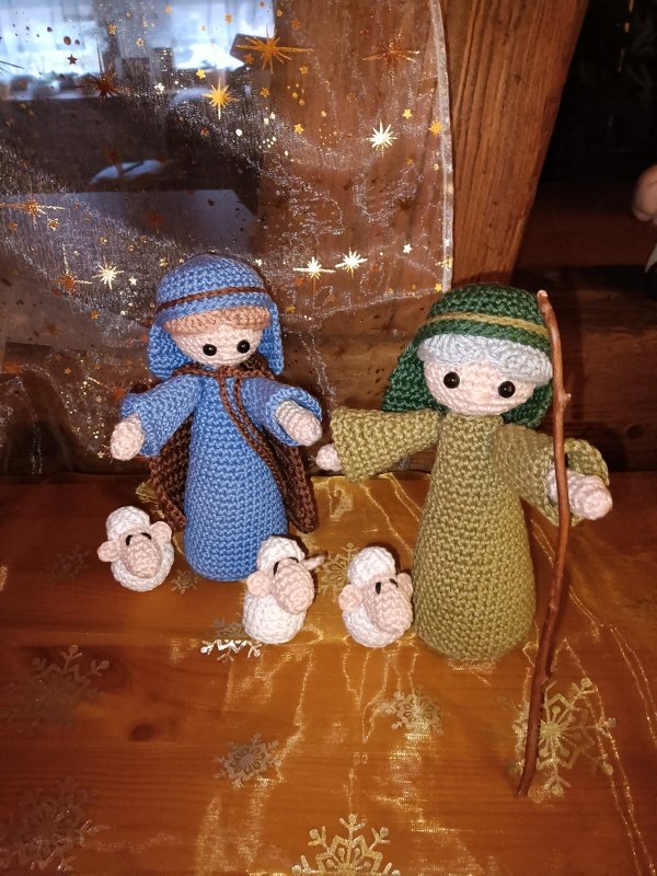 Hirte Schäfer mit Schaf für Weihnachten Krippe