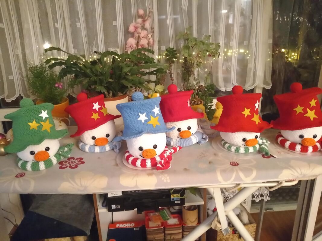 Häkelanleitung / Amigurumi / Schneemann-Tasse