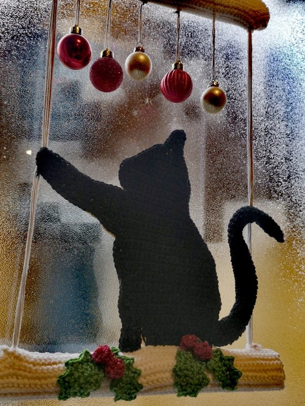 Little chubby Christmas cat - hanging decoration for doors &amp; walls