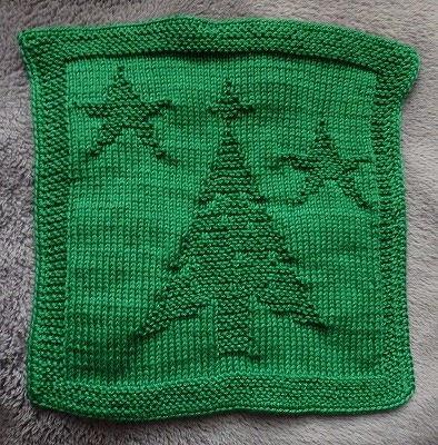 Knitting pattern washcloth / dishcloth "Christmas Tree" - easy