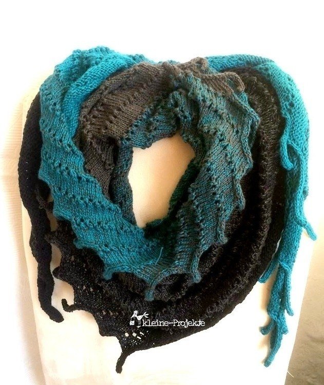 Anleitung zm Stricken Fransentuch Dreieckstuch * Feanor*