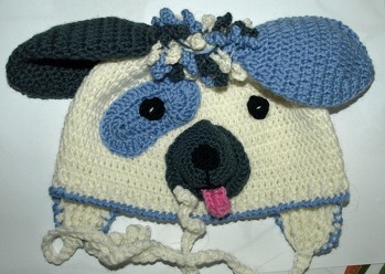 Es war nicht ganz leicht diese Kindermütze zu häkeln. Sie hat für mich eine Anforderung gestellt, und genau das liebe ich.