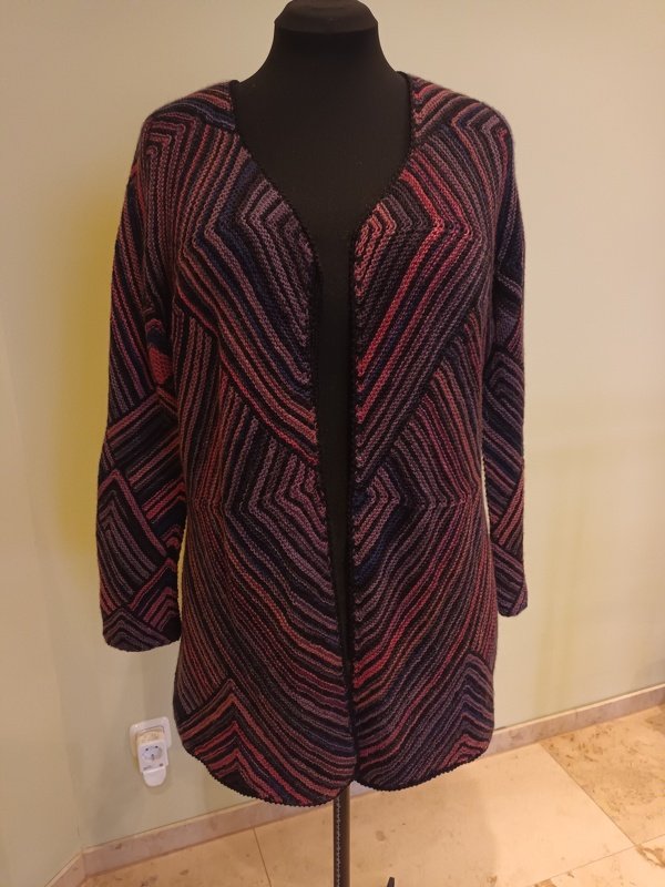 Karlos, der Cardigan