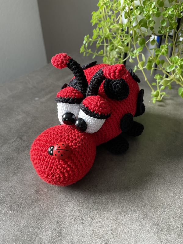 Häkelanleitung Knuddeliger Marienkäfer