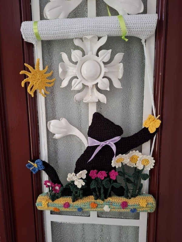 Little chubby cat - hanging decoration for doors &amp; walls