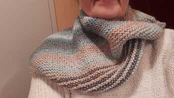 Diesen Loop zu stricken hat richtig Spaß gemacht und ich bin überglücklich mit dem Ergebnis.