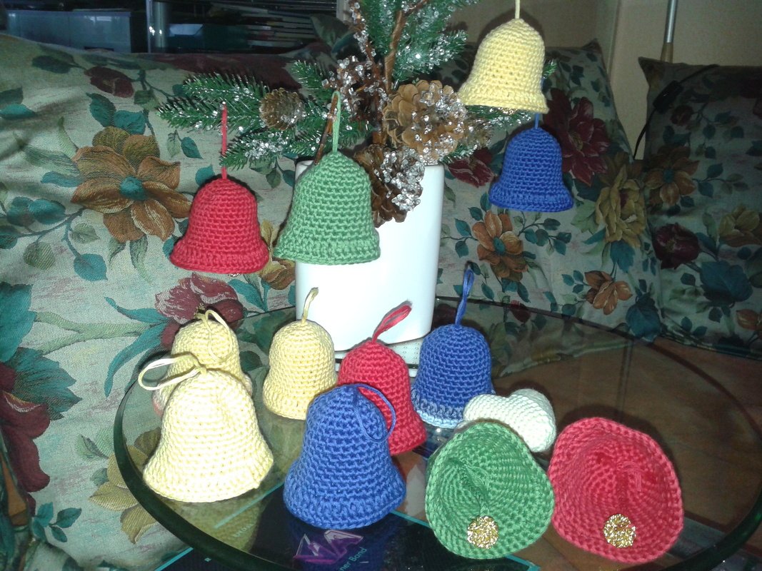 Tannenbaumschmuck &quot;Glöckchen&quot; (Gr. 6 cm)