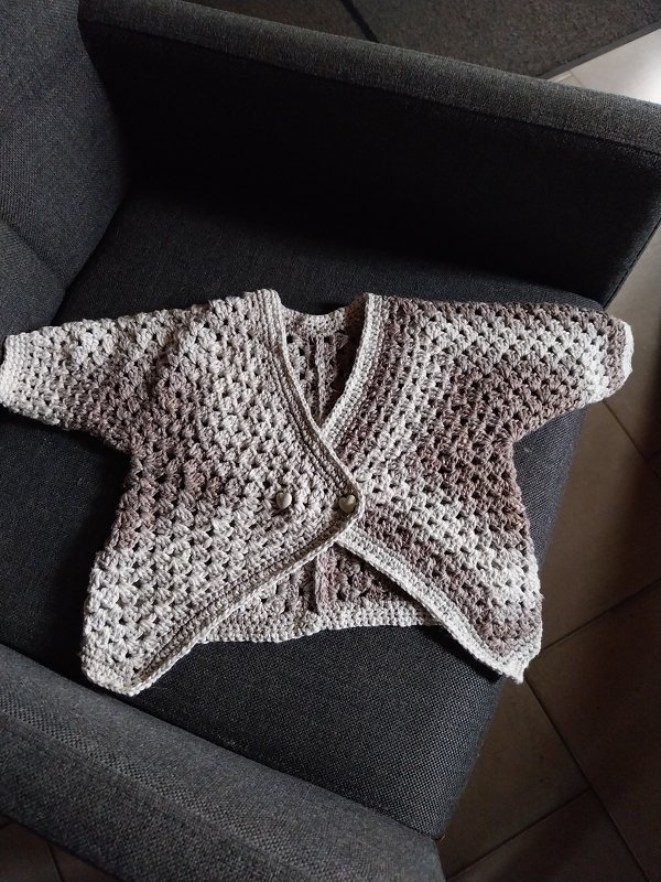 Süße Jacke aus 2 Grannys