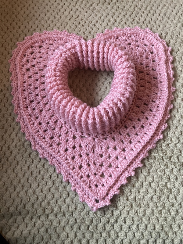 zuckersüßer Herzkragen