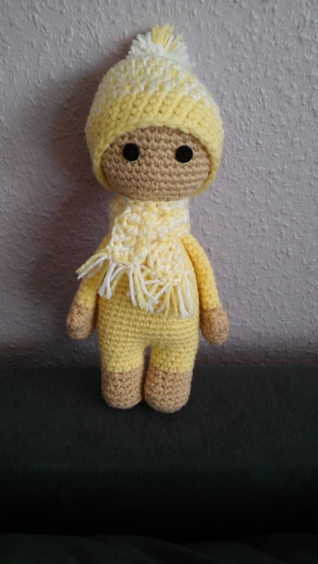 Mütze habe ich eine eigene gehäkelt plus Schal. Gerne immer wieder. Mein Sohn wird sich freuen