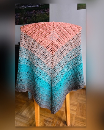 Schönes Tuch! Einfache Anfängertaugliche Anleitung! Gerne wieder! Dankeschön für die tolle Anleitung ❤️