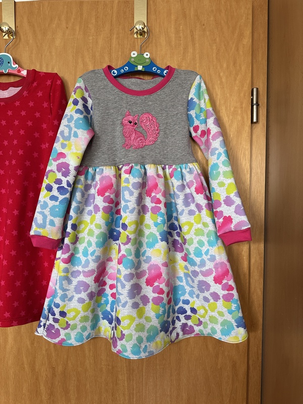 Curved Dress - Gr. 86 - 164