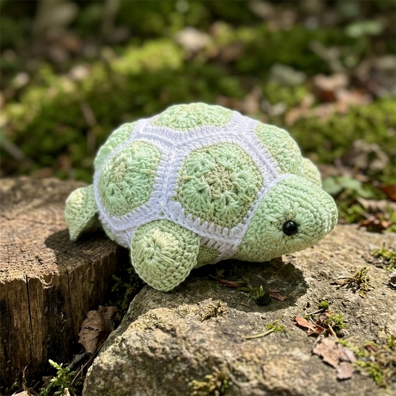 Thilda die Schildkröte als Kissen oder Wärmekissen mit African Flowers PDF