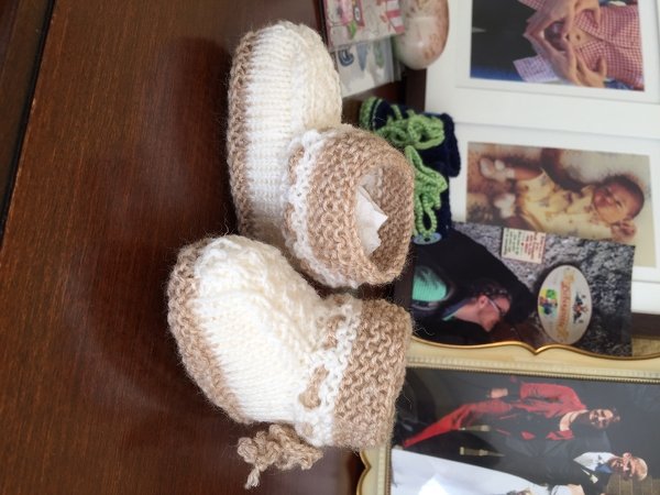 Strickanleitung Babyschuhe Sandy